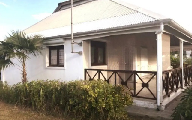 Villa Sous le Manguier-Anse Bertrand 5min plage