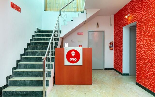 Oyo 18734 Vivin Park