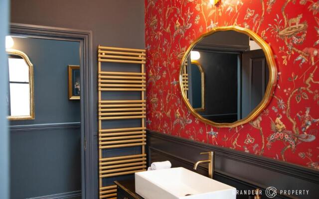 Opulent 2bedroom Apartment, Bournemouth, Parking