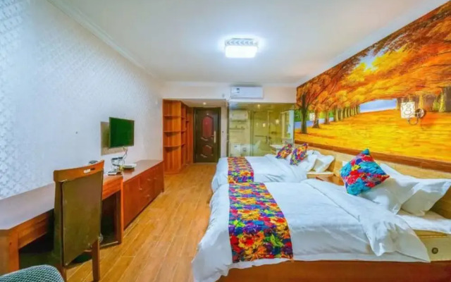 Yiyun Botique Inn Geyanxi Linan