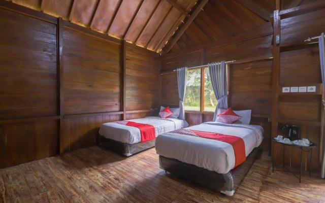 OYO 883 Pavo Resort – Guest Rooms – Citaringgul