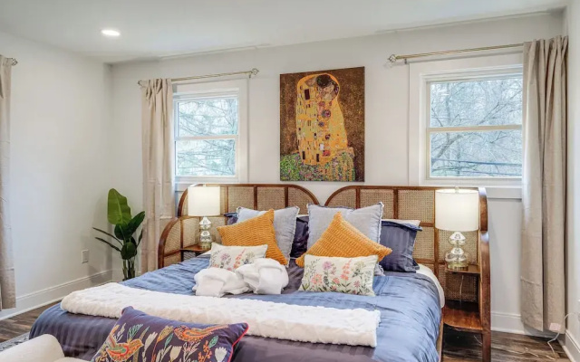 Upscale Family Retreat Near DC & Georgetown!