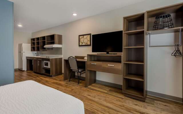 WoodSpring Suites Roanoke