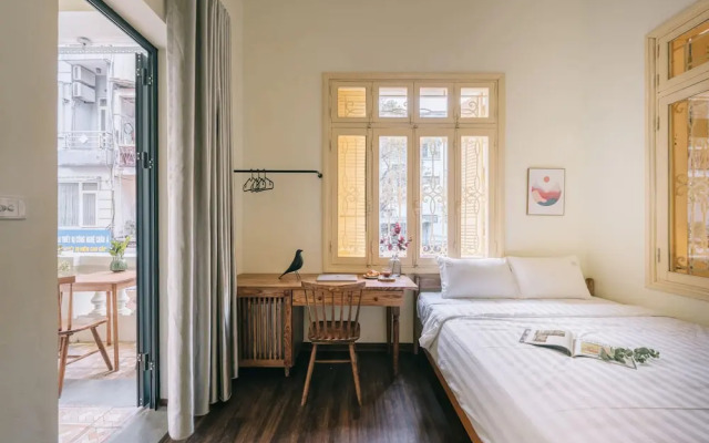 UNIQUE Creative Apartment w ROOFTOP Garden