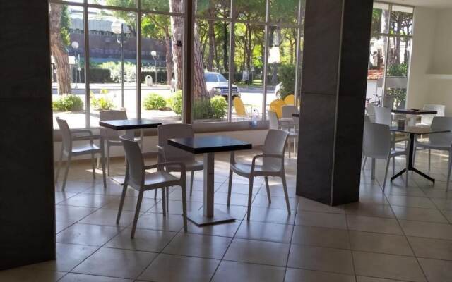 Hotel Madonna Del Pino