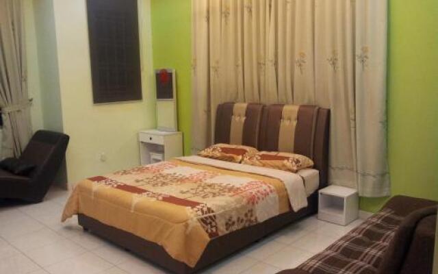 Bukit Indah Guesthouse