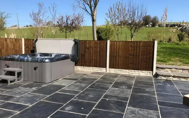 Bryn Y Bwyd Farm House