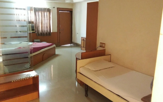 Hotel Meera