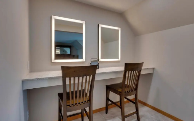 Game Room + Patio: 'bremer House Waverly Rental'