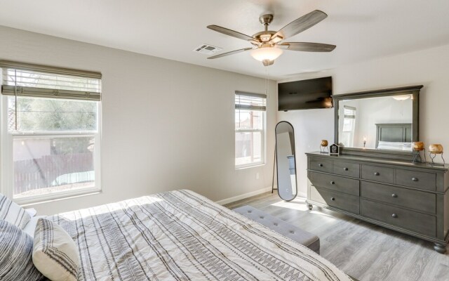 Gold Canyon Vacation w/ Private Patio & Fire Pit!