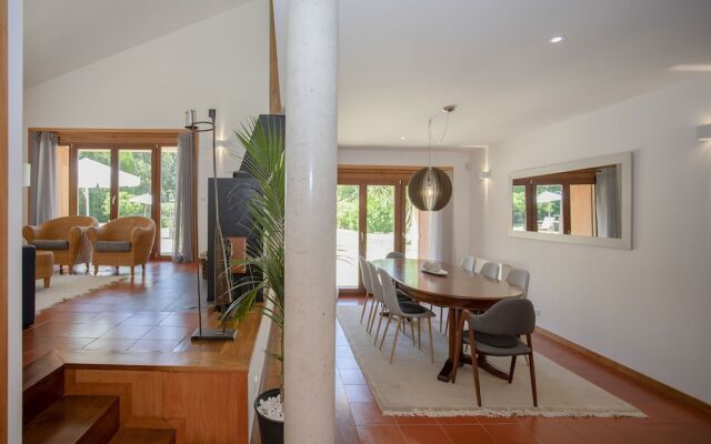 Liiiving  Caminha Countryside Pool House