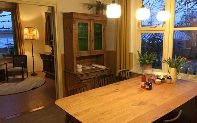 Warmoes tuinderswoning