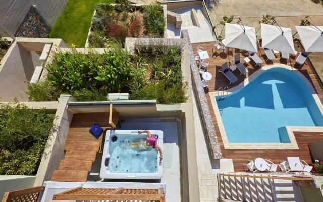Mystery Skiathos Luxury Residence