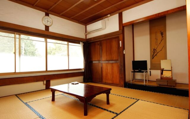 Shukubo Kakurinbo