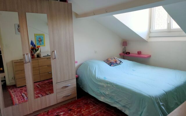 2 rooms flat Clichy Levallois