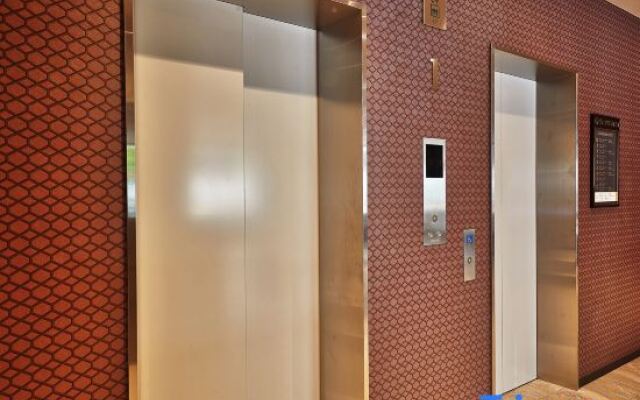 Y'sinn Naha Orokuekimae