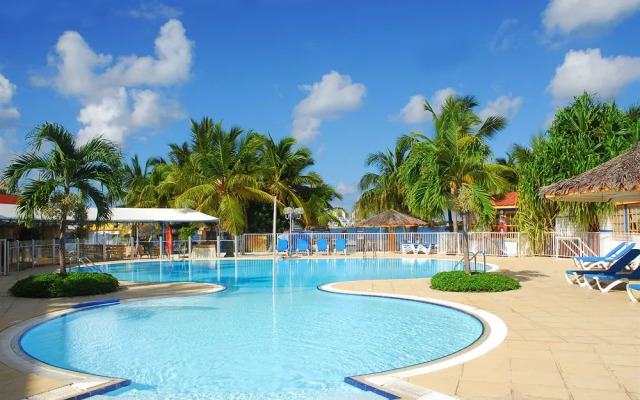 Le Flamboyant Hotel and Resort