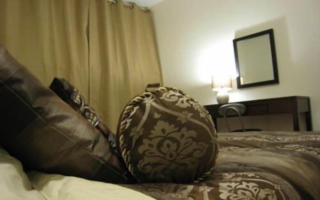 Yellowknife Polar Suite