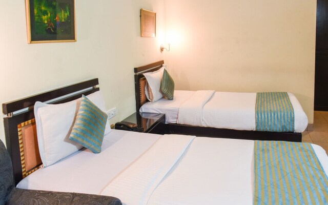 OYO 2417 Hotel Allenby Inn
