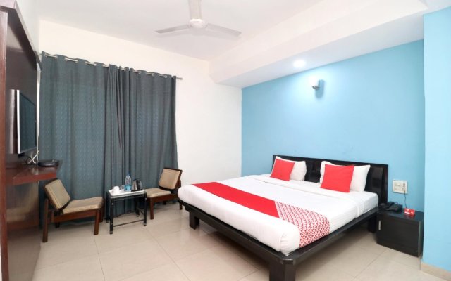 Apex Hotel by OYO Rooms