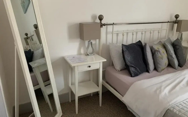 Fuller Rooms
