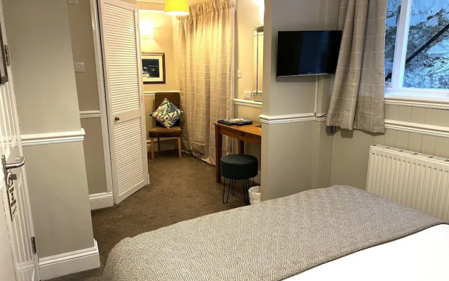 The Claremont Hotel - Adult Only
