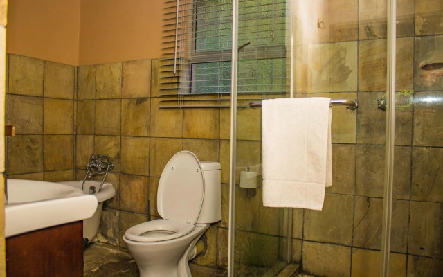 Hutten Heights Lodge by Ilawu