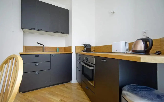 BEAUTIFUL BRIGHT apartment near the Marais
