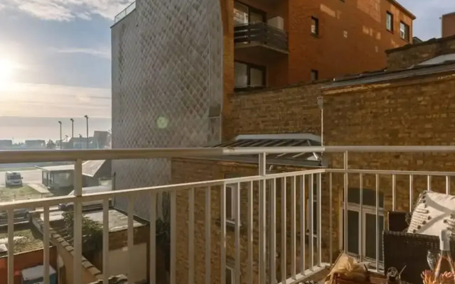 Charming Studio With Terrace Nearby the Beach