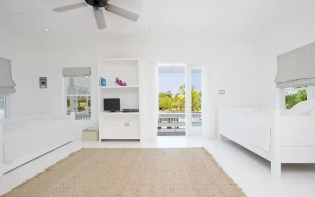 Miss Ruby 4 Bedroom Home