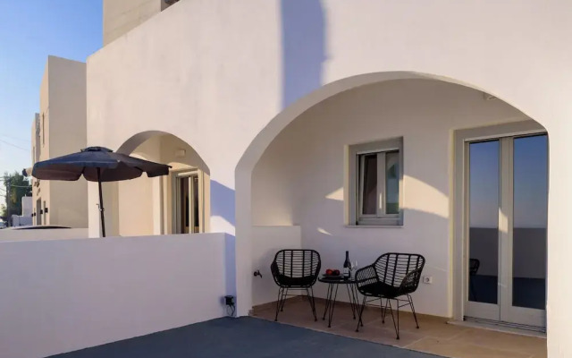 Elia Pyrgos Suites