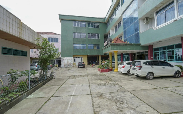 OYO 1389 Hotel Carissima