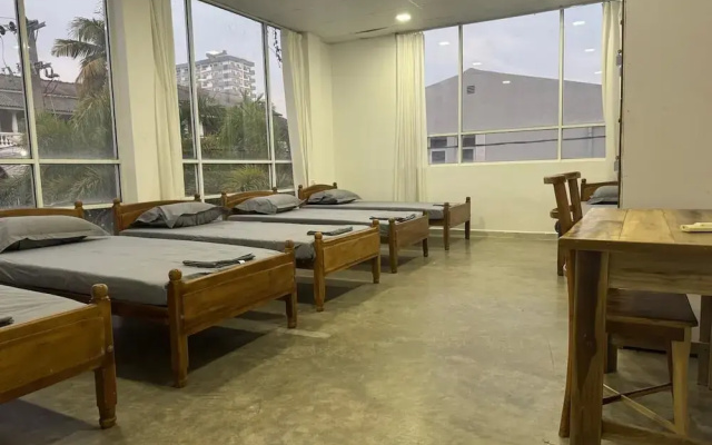 Colombo Mount Hostel