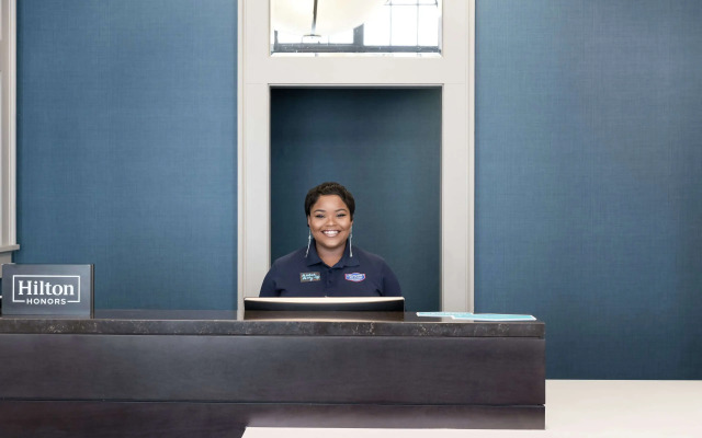 Hampton Inn & Suites Atlanta-Downtown