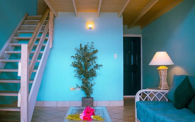 Trade Winds Hotel