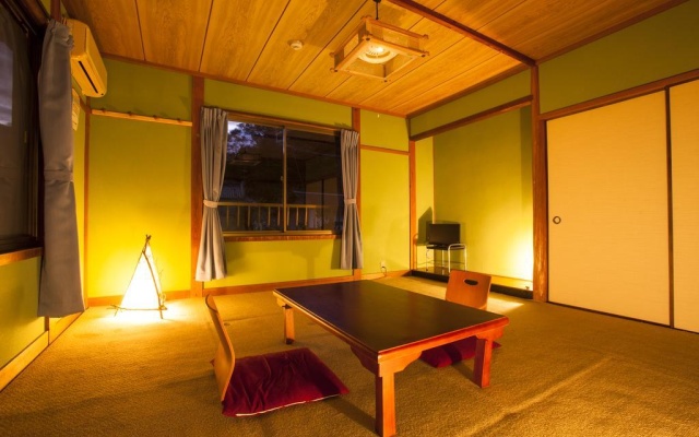 Liberty House Gonbeh – Guest Rooms – Toyooka