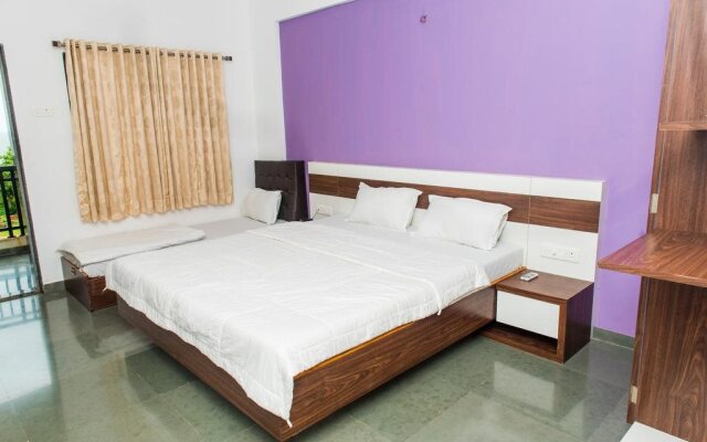 Cocos Inn Resort