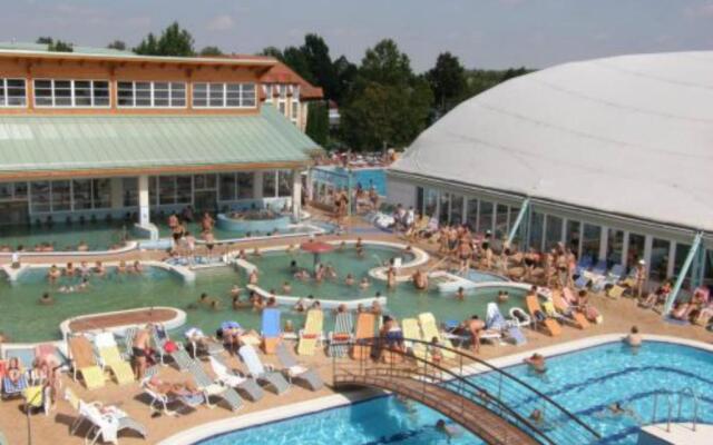 Ovar Apartman Hotel