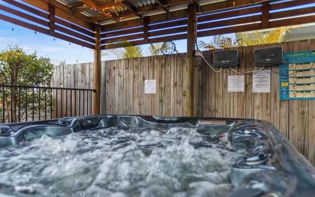 Trinity Oasis Spa BBQ Family Retreat