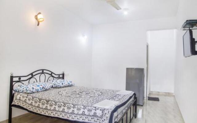 1 BR Guest house in Calangute - North Goa, by GuestHouser (FF30)