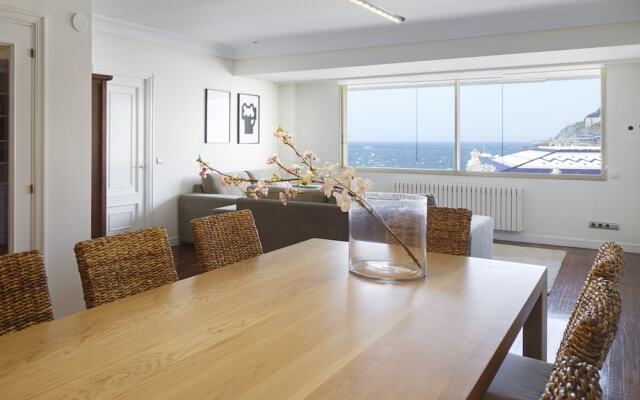 Playa de La Concha 3 Apartment by FeelFree Rentals