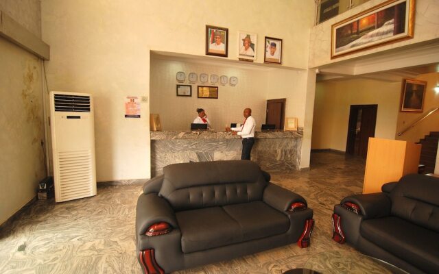 Elomaz Hotels, Abuja