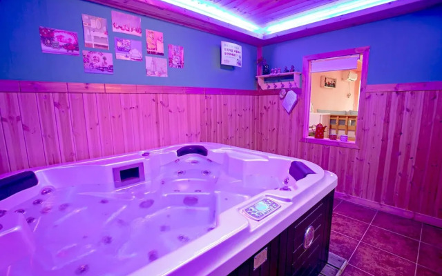 Marsh Mallow Pension