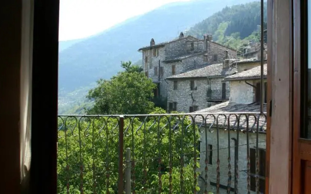 Assisi Holidays da Regina