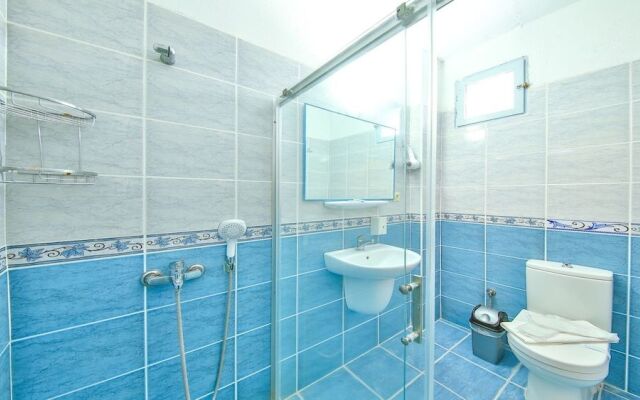 Alasonya Otel Alacati by Lamira