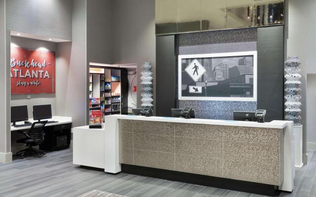 Hampton Inn & Suites Atlanta Buckhead Place