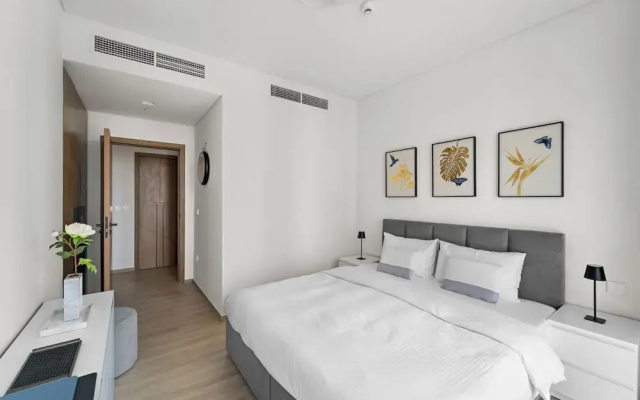 1BR Skyline Views Dubai Creek Harbour