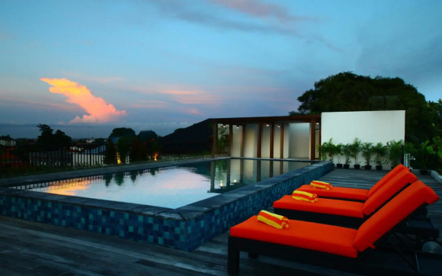 Sun Island Hotel & Spa Legian