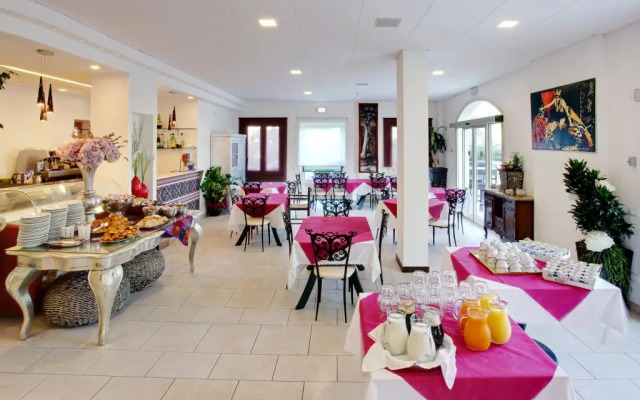 Hotel Eva