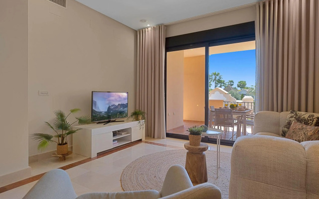 Quiet & bright apartment in Las Mimosas de Banús